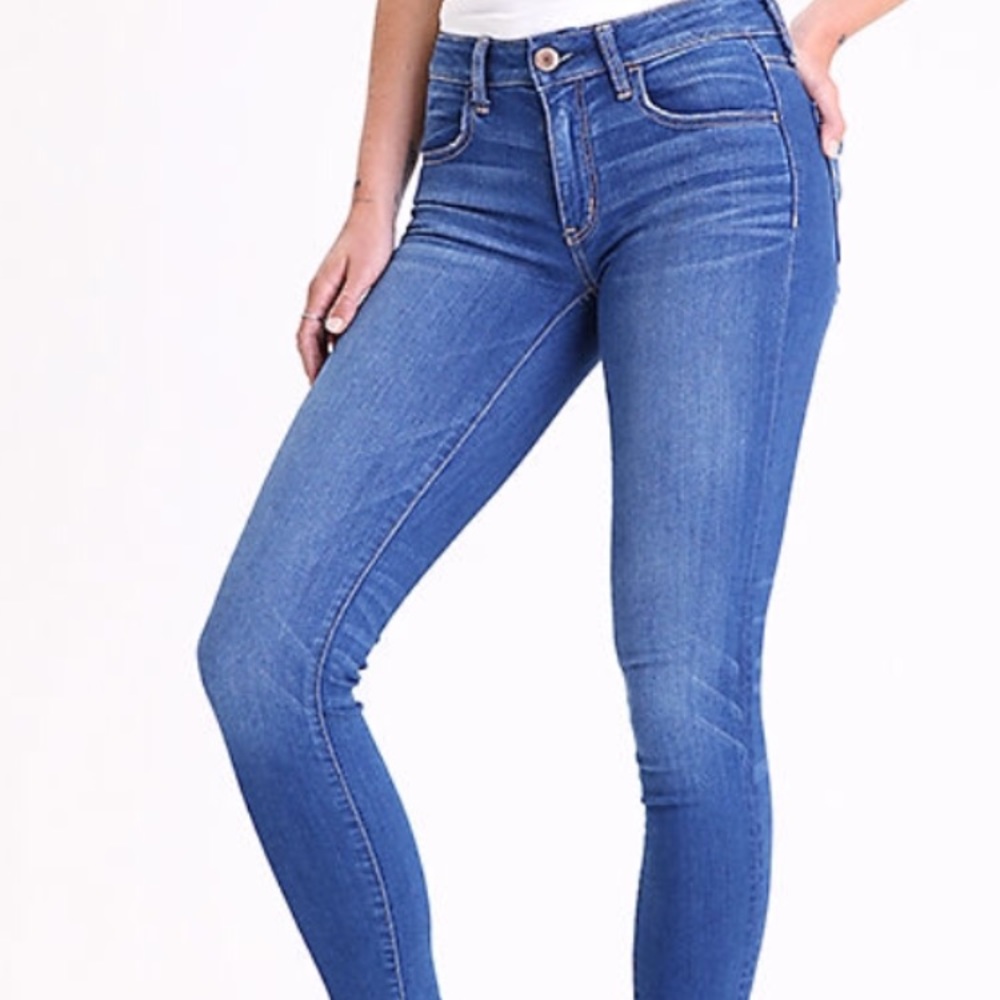 American eagle high waisted jeans